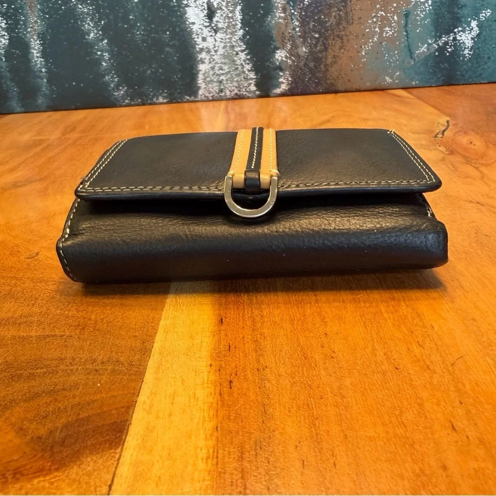 Vintage Minimalist Black‎ Pebbled Leather Continental Clutch Wallet (VGC)